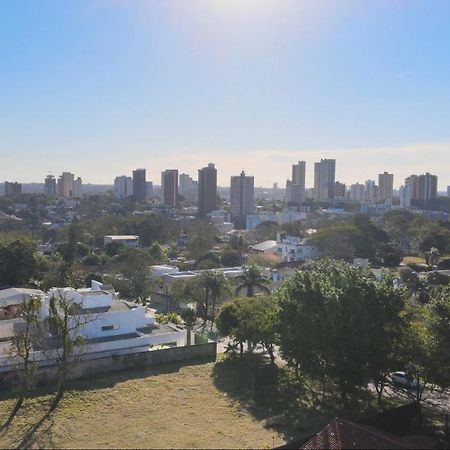 Unidade Independente E Confortavel, Em Sobrado Residencial No Coracao De Foz! Terreo E Piscina Compartilhada Foz do Iguaçu Exterior foto